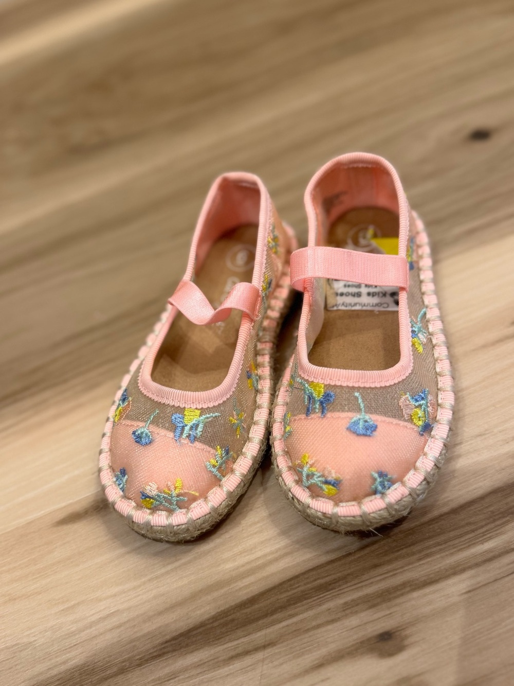 Cat & Jack Pink Floral Mary Jane Espadrilles for Kids toddler size 6